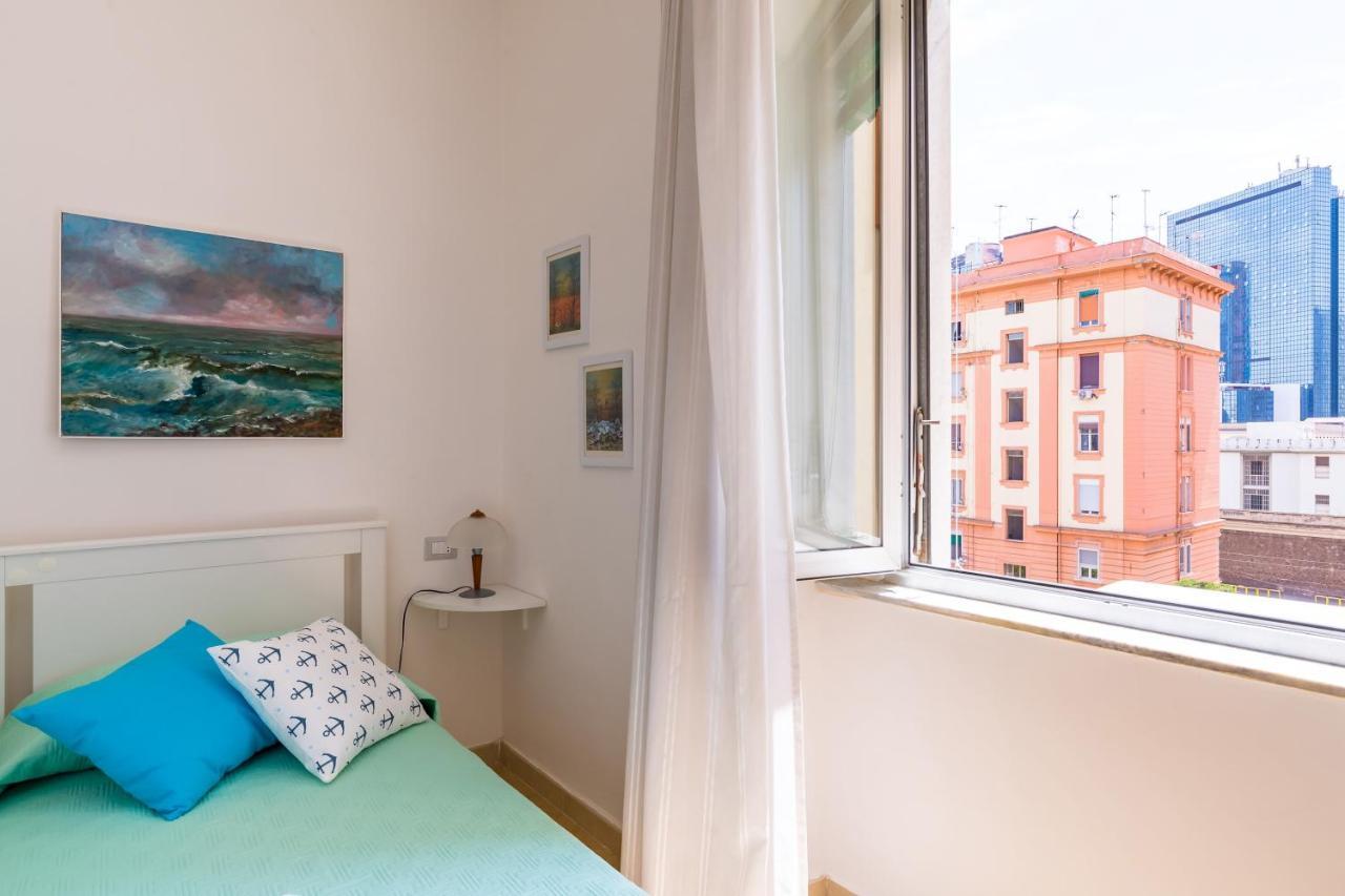 Rione Emanuele III - 4 Bedroom Apartment เนเปิลส์ ภายนอก รูปภาพ
